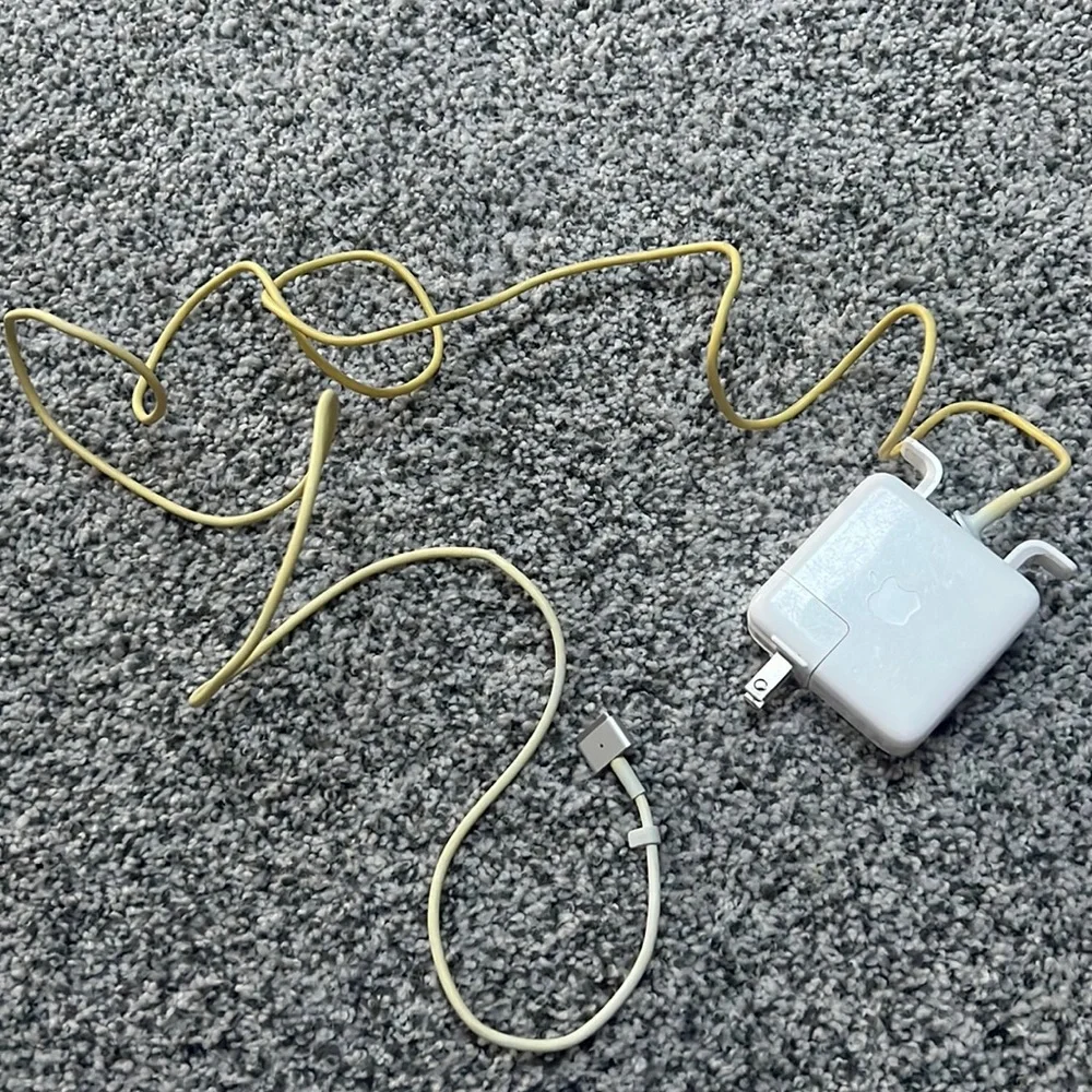 apple mac book air mag safe charger